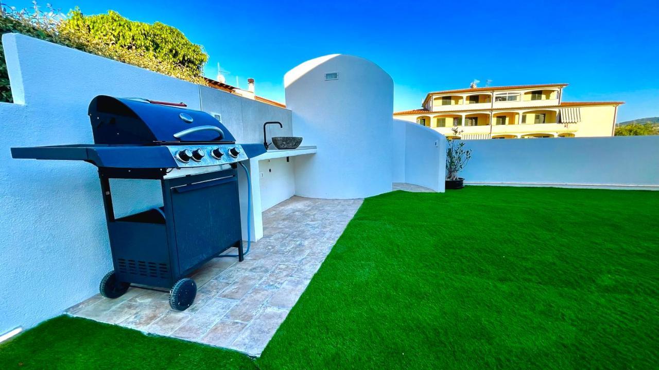 Le Residenze Del Mare Monolocale N6 Apartment La Caletta Exterior photo