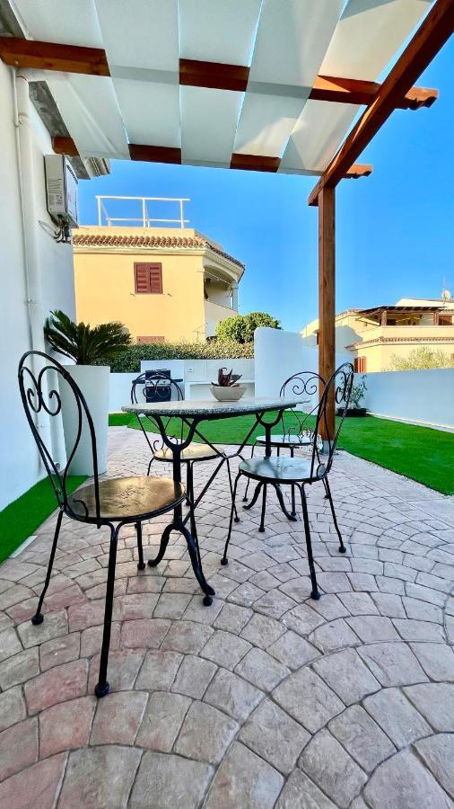 Le Residenze Del Mare Monolocale N6 Apartment La Caletta Exterior photo